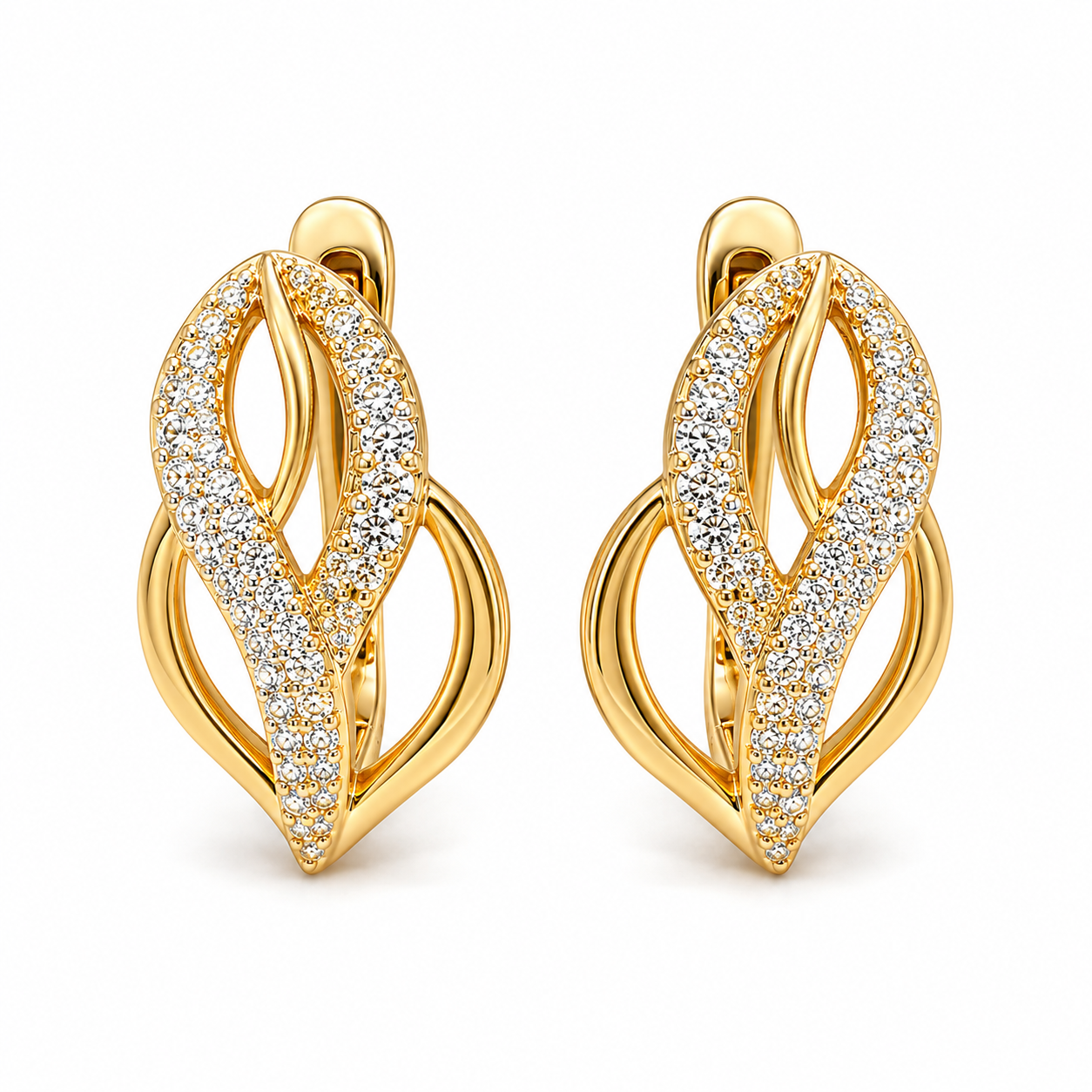 Aros Clip Pavé con Piedras Brillantes Enchapados en Oro 18K
